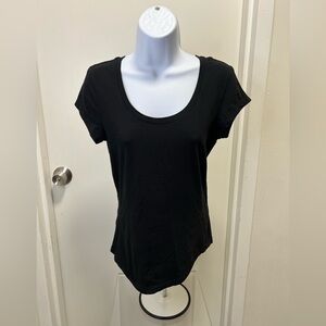 Classic Black Women’s T-Shirt Size L